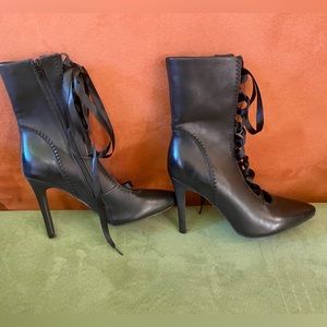 Brand New Widow Lace Up Midi Calf Heel